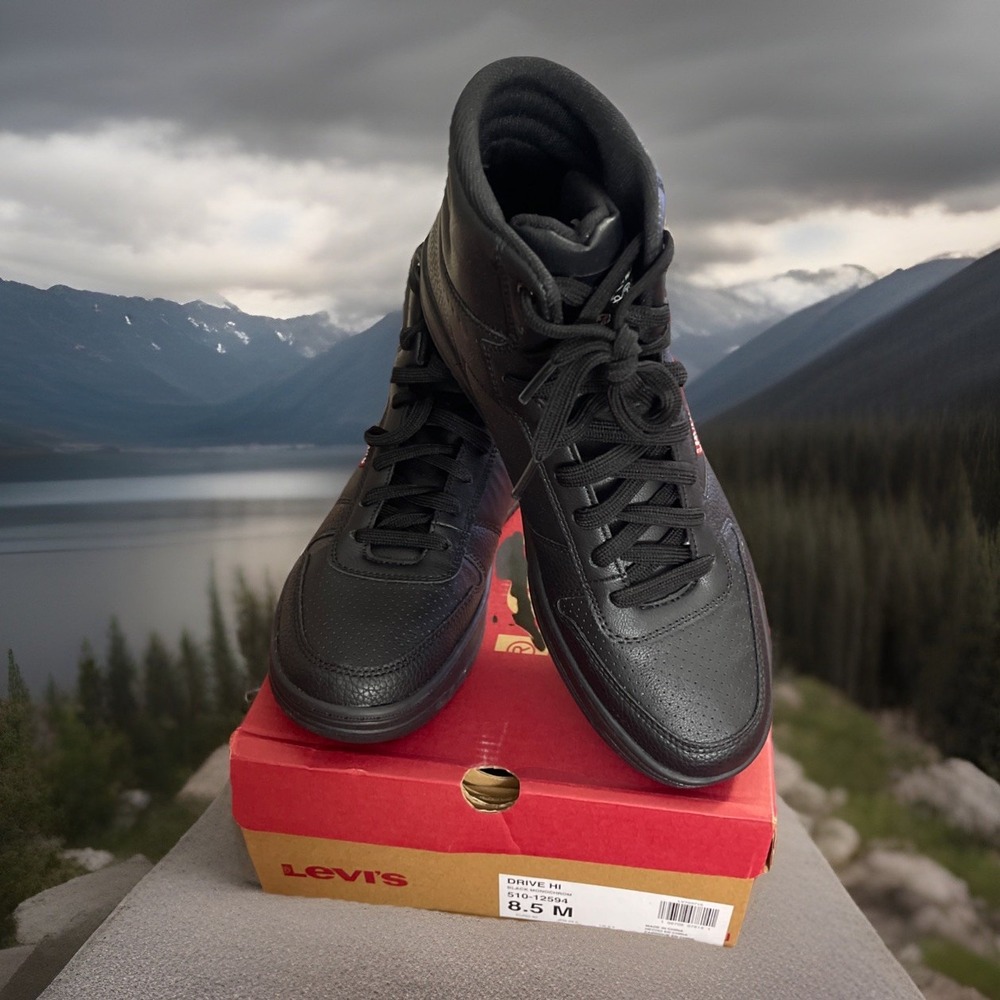 NIB NEW Levi's Women's‎ Sz  8.5 Drive HI black Monochrom High-Top 510-12594 Logo